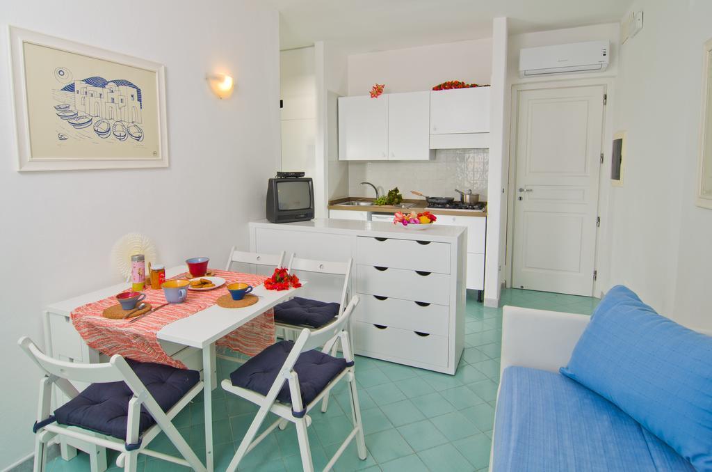 Appartamenti Le Pleiadi - Sant'Angelo D'Ischia Room photo